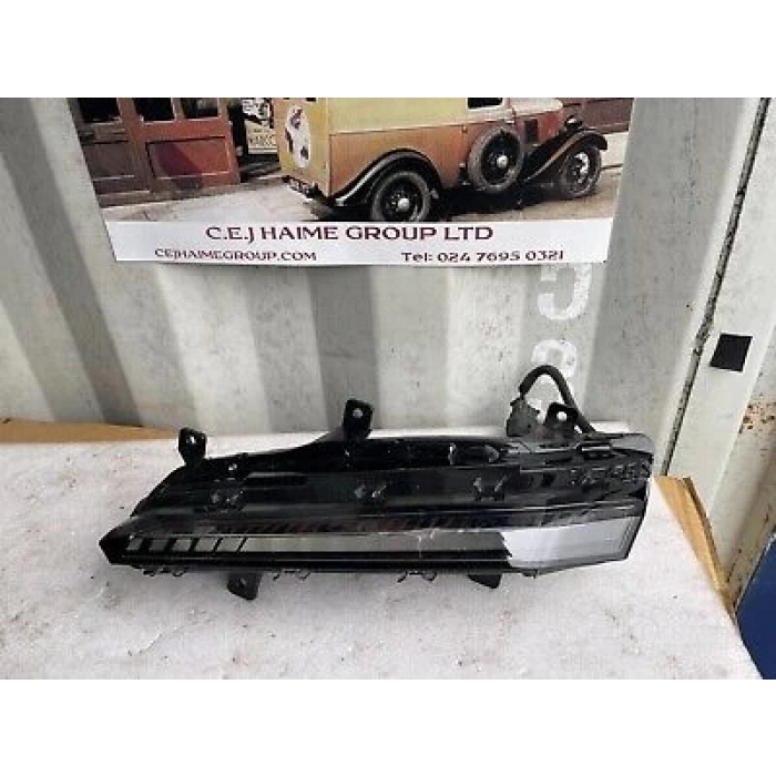 Sağ Gündüz Far Led Psa 308 (P5) B.M 2021- (Oem No: 9835230880)