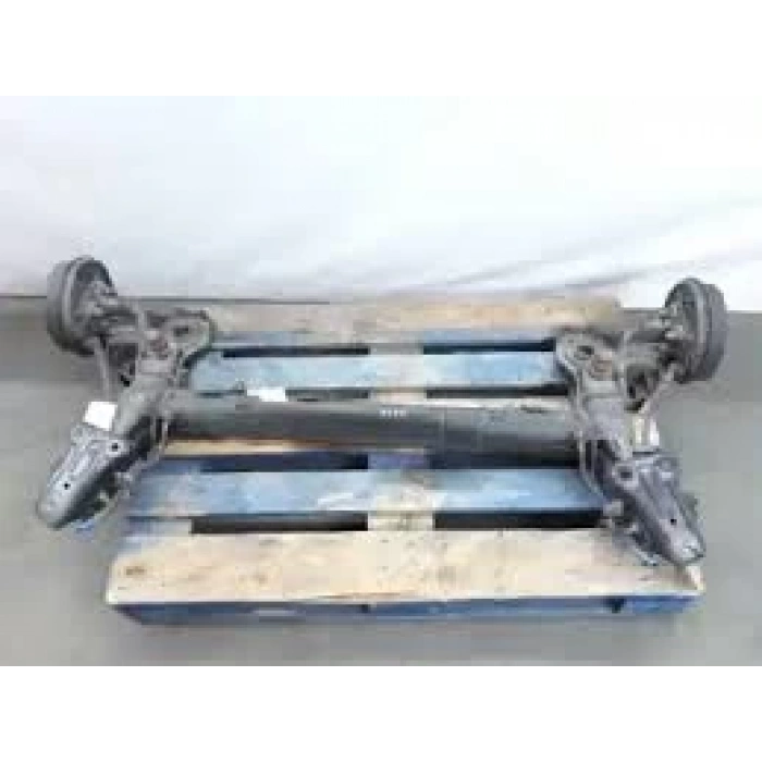 Travers Arka Psa 301 B.M 2013- (Oem No: 1608396680)