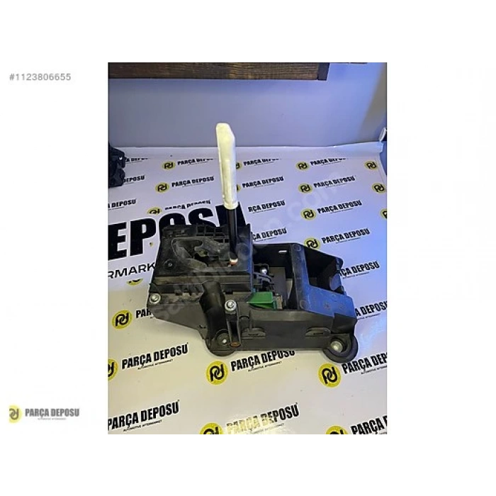 Vıtes Kumanda Kolu Opel C3 Aırcross (Oem No: 9810280280)