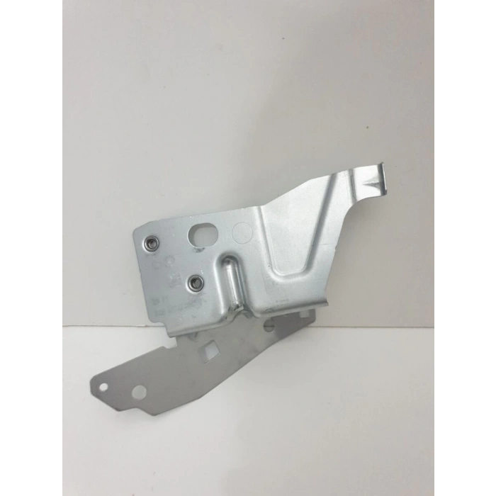 Çamurluk Braketı Ön Sol Opel Grandland X Bm 18- (Oem No: Yp00038180)