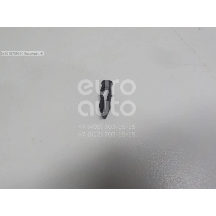 Cıvata:On Cam Izgarası(X) Ford Escort Bm 95- (Oem No: W701221 S300)