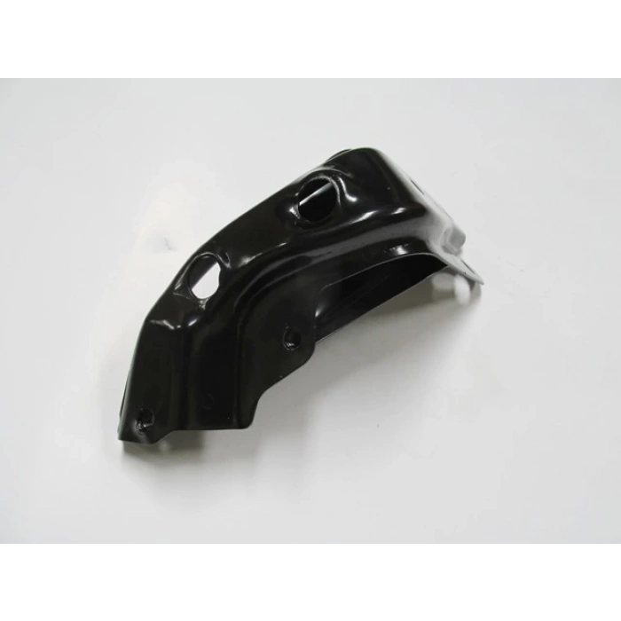 Toyota Hılux- Pıck Up- 15/19; Ön Çamurluk İç Bağlantı Braketi Sol (Tw) (Oem No: 230-2108)