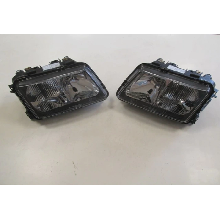 1997-2000 Audi A3 Modifiye Far Lambası Sağ-Sol Set 2 Parça Elektrikli-Manuel Siyah (H7-H1)(Tyc) (Adet)