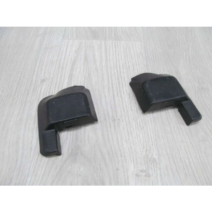 Arka Kapı Mentese Kapak Sag Ç.Teker Ford Transıt V184 Bm 01- (Oem No: Yc15 23106 Bg)