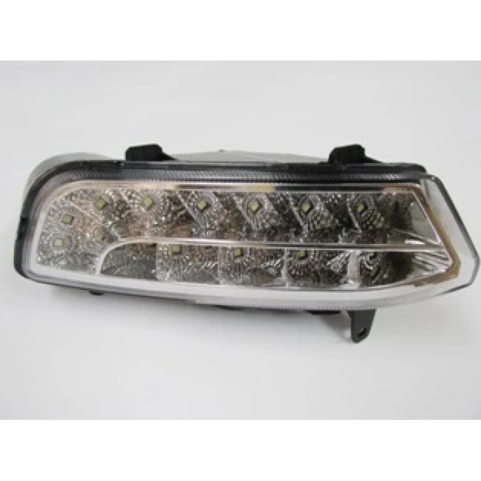 Volkswagen Polo- 6- 14/17; Sis Lambası Sağ Ledli (Famella) (Oem No: -)