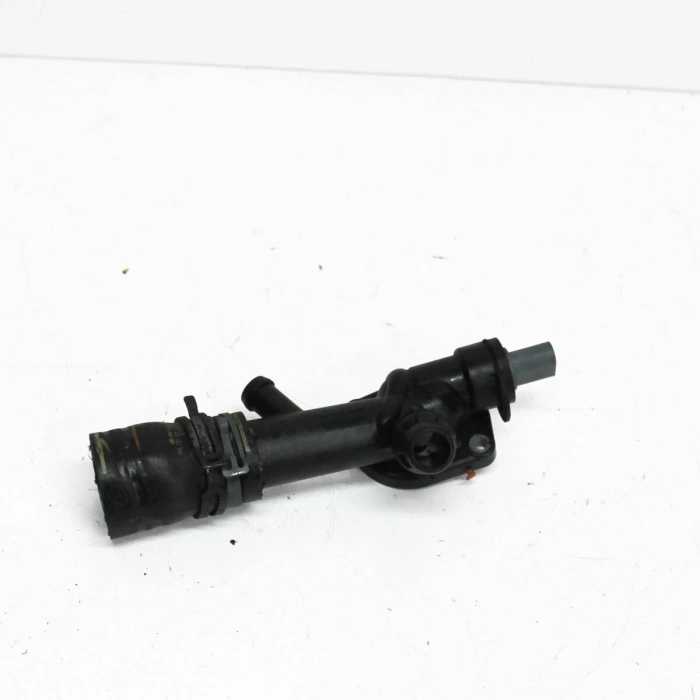 Radyatör Su Hortumu Üst Vw A4-A5-A6-Q5 Caga-Caha-Chld-Cglc-Cjcd-Csua 2,0 Tdı 08- (Oem No: 03L121101)