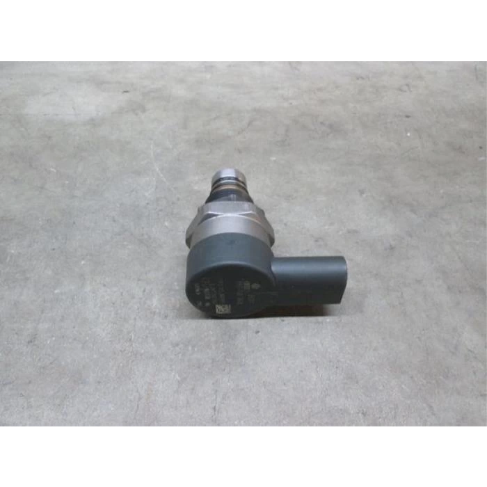 Enjektör Basınç Valfı Vw Touareg-Q7 Casa-Cata 3,0 Tdı 04-10 (Oem No: 057130764L)