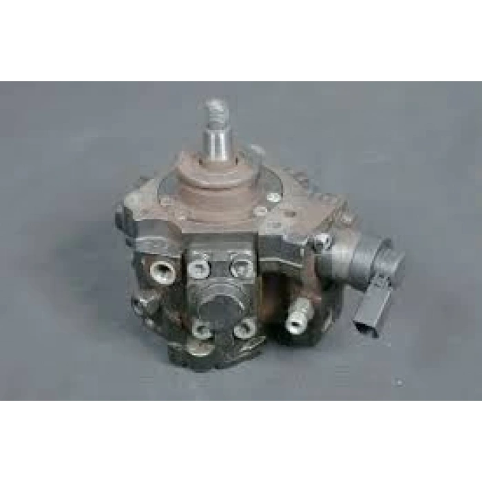 Yakıt Pompası Motordakı Vw Touareg-Q7 Bun-Bug-Casa 3,0 Tdı 04- (Oem No: 059130755S)