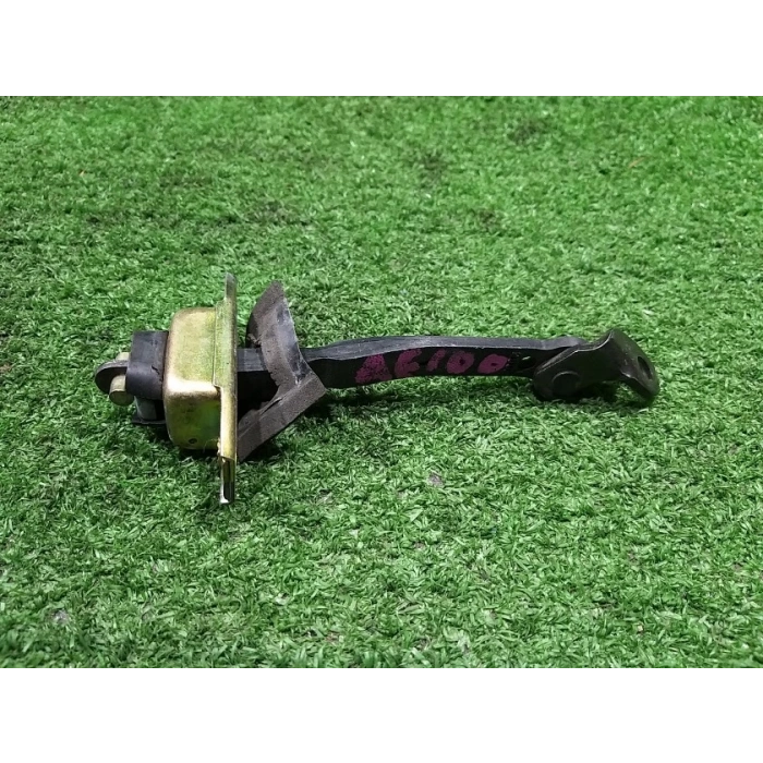 Gergi Kapı Corolla Ae101 Ön R Toyota Corolla (Oem No: 1001Grk2098001)