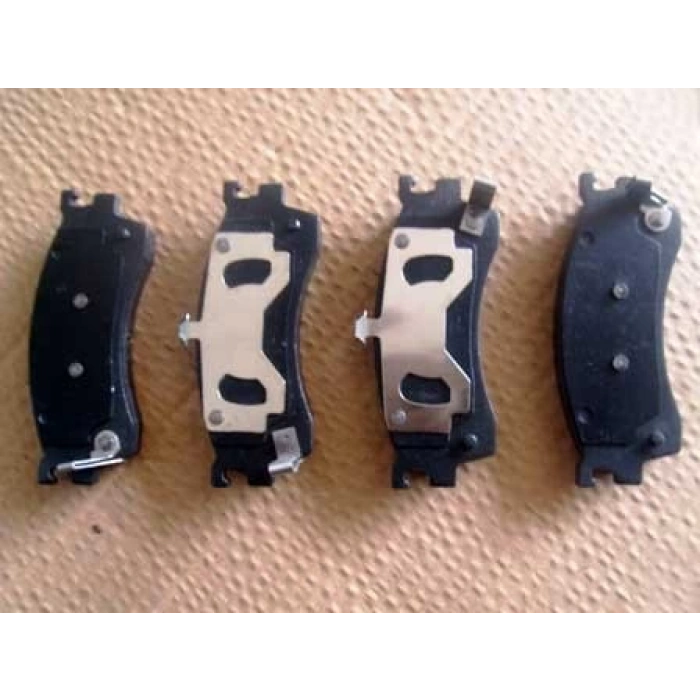 Ön Fren Balatası 323 1.8 98-04 626 Hb 2.0 92-97 None (Oem No: 1101Blf3099002)