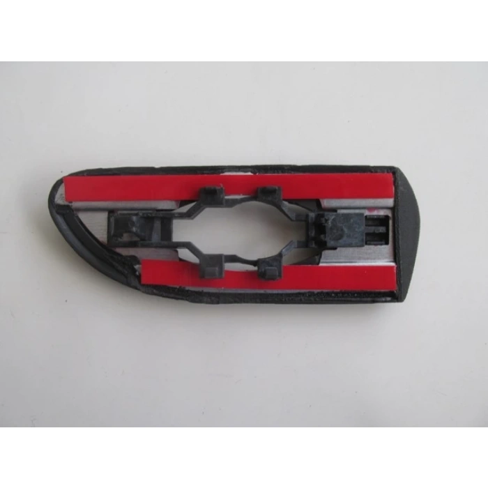 1996-1999 Opel Vectra B Ön Çamurluk Bandı Sağ (Sinyal Delikli) (Adet) (Oem No:1103168)