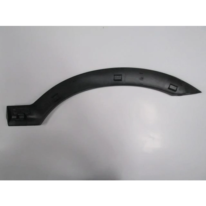 1999-2004 Opel Zafira Ön Çamurluk Ağzı Plastiği Sol Siyah (Adet) (Oem No:1106007)
