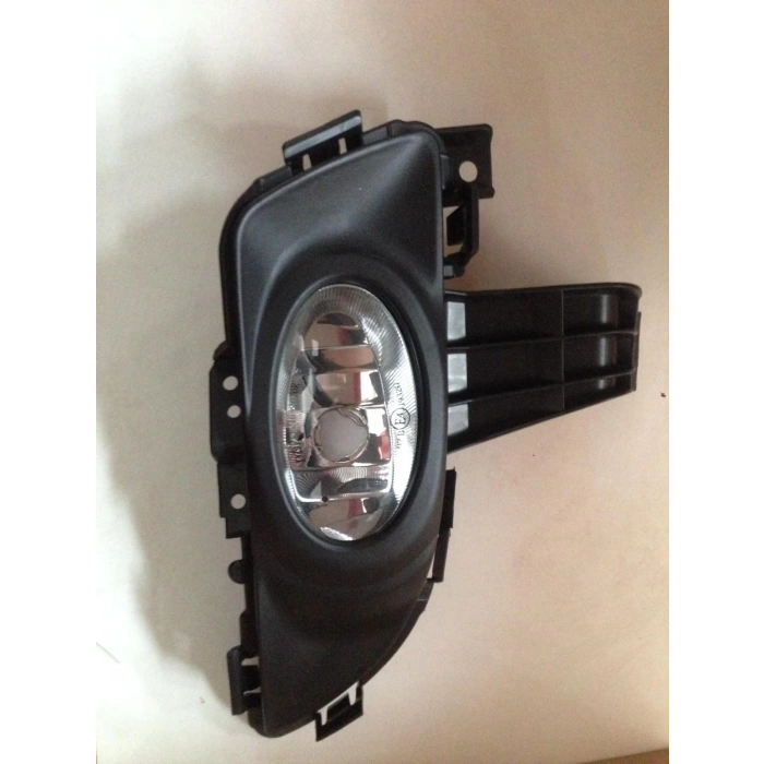 Sis Lambasi Sol Mazda 3 Sedan 03-09 Kapaklı None (Oem No: 1107Yrn031168)