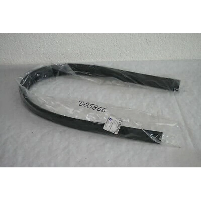 Motor Kaput Arka Fıtılı Opel Corsa D Bm 07- (Oem No: 1162498)