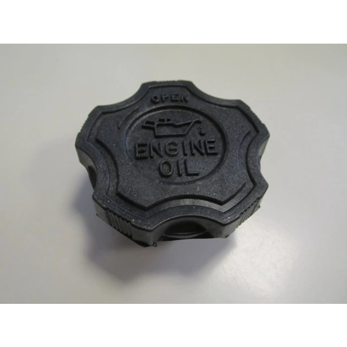 Toyota Corolla- Ae101- 93/98; Motor Yağ Kapağı 1.6 (Oem No: 12180-15011)