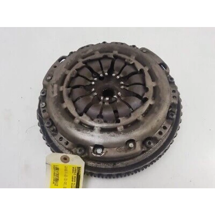 Volan Renault Megane Iıı-Iv/Duster/Kadjar/Qashqaı 1.2-1.4 Tce 09- (Oem No: 123100001R)