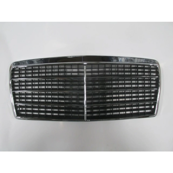 1993-1995 Mercedes E Class W124- Ön Panjur Nikelajlı-Siyah (7 Çıtalı) (Bfn) (Adet) (Oem No:1248800983)