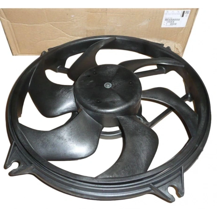 Fan Radyatör Berlıngo 96-08 / C5 I 01-04 / Xsara 97-05 / 307 00-07 / Partner 96-08 / 1.9 D-2.0 Hdı-1.6 Hdı Klimalı 460Watt (Oem No: 1253C8)