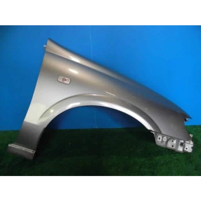 Çamurluk Almera 98-01 Ön Sağ Nıssan Almera (Oem No: 1302Cmu2099148)