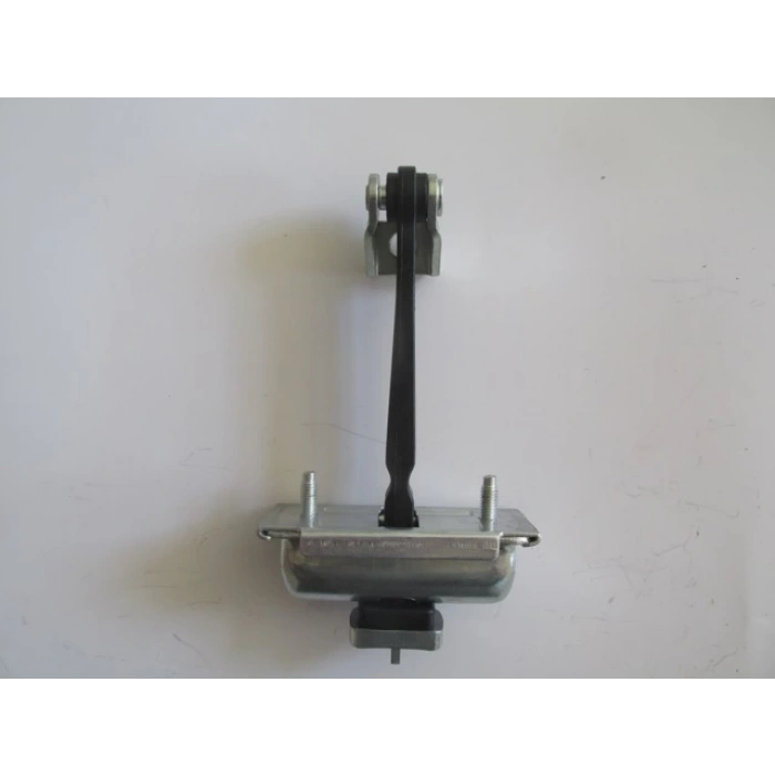 Opel Corsa- D- 07/14; Arka Kapı Durdurucusu Sağ/Sol Aynı (Adet) (Kapı Gergisi) (Oem No: 13181961)