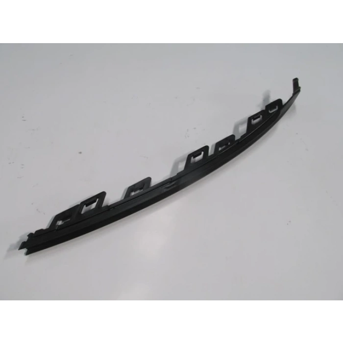 Opel Astra K Hatchback 2016-2019 Ön Tampon Panjur Çıtası Sol (Sis Kapağı Alt Çıta)(Tw) (Oem No: 13469598)