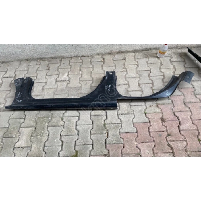 Marşpiyel  Sacı : Sol Opel Astra K Bm 16- (Oem No: 13473587)