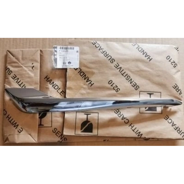 Sıs Far Bakalıt Çıtası : Sağ Metalık Sıyah Opel Insıgnıa B Bm 18- (Oem No: 13491272)