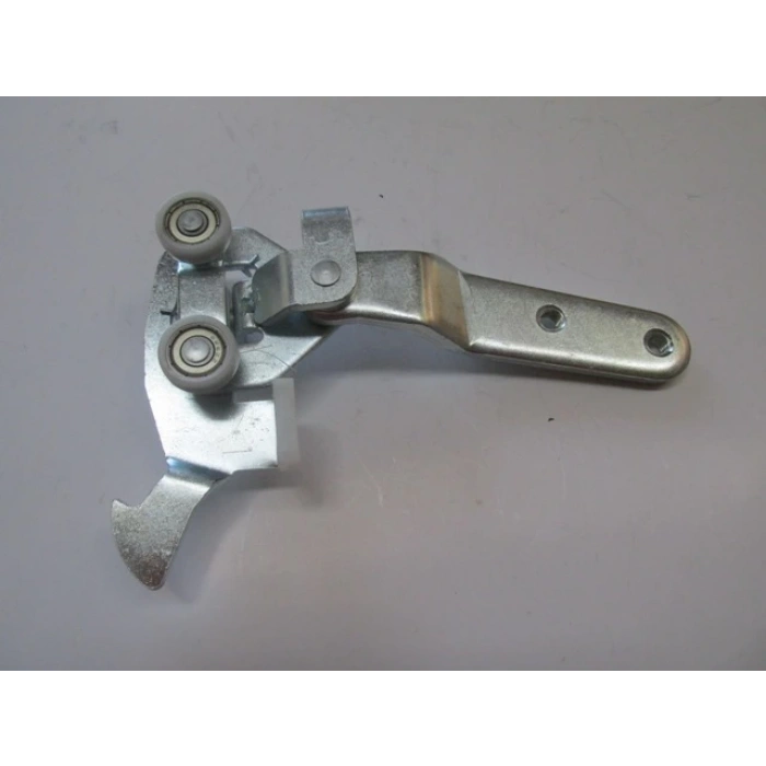 2002-2007 Cıtroen Jumper Sürgülü Kapı Alt Ray Bağlantısı Sağ Oem No: 1352331080