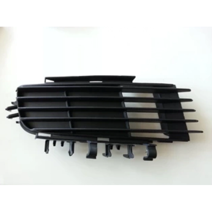 Opel Vectra 2003-2005 Sis Lambası Yan Kapağı Sağ (Sissiz Tip) (Italya) (Adet) (Oem No:1400265)