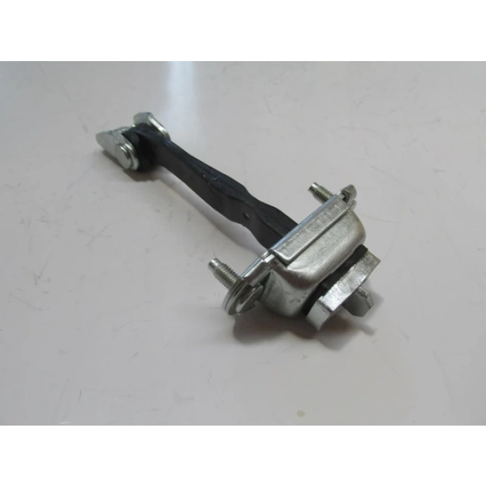 Ford Fiesta 2007-2009 Ön Kapı Durdurucusu Sağ - Sol Aynı (Adet) Gergisi) (Oem No: 1474245)