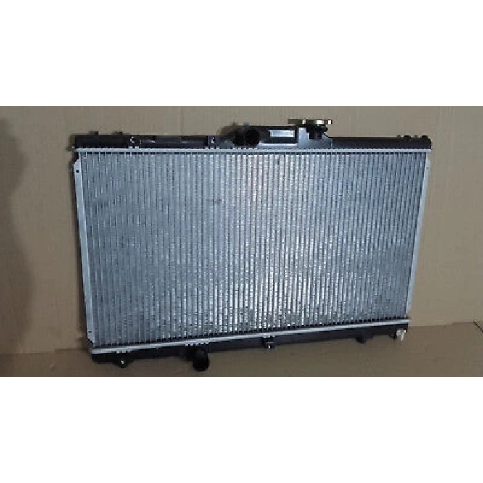 Radyatör Su Corolla  93-00 Ae101 / 111 A-T Brazıng (Oem No: 16400-15500)