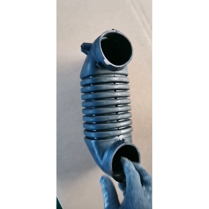 Hortum Hava Filtre Navara 07-12 Üst (Oem No: 16578-Eb70B)