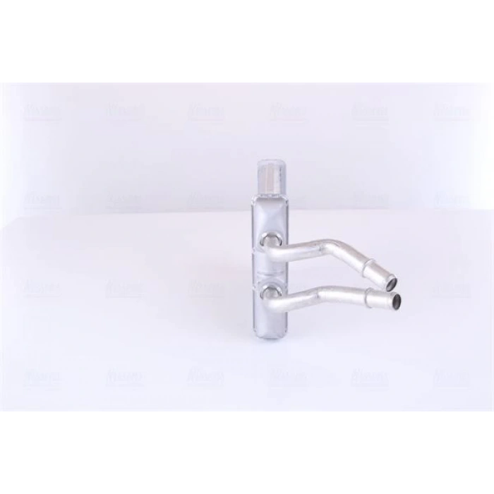 Su Radyatörü Bmw 2 F45-F46-X1 F49 Mını F54-F55-F57 B37-B47 14- (Oem No: 17117617630)