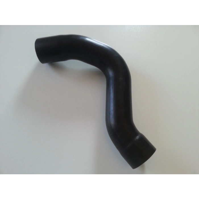 İntercooler Hortumu Alt Japon Avensis (T25) 2.0 D4D 03-06 (Oem No: 17343-27030)