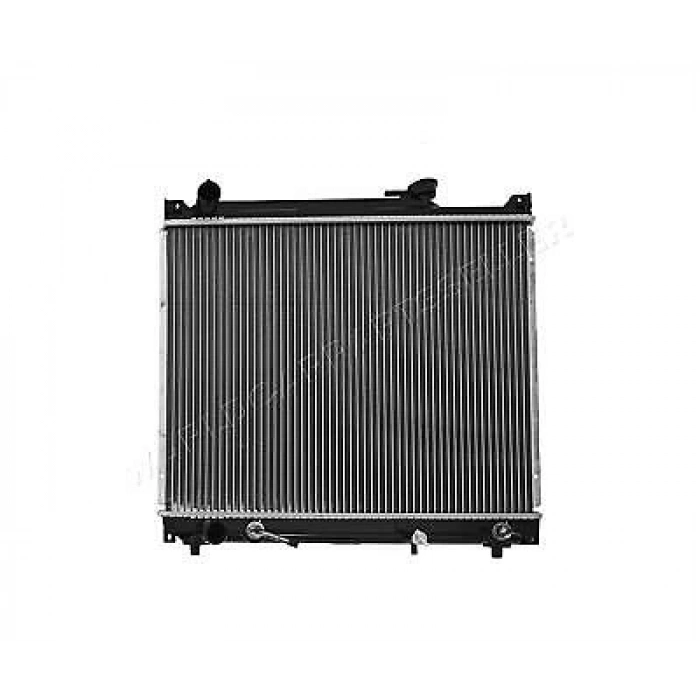 Su Radyatörü 425X528X26 Japon Vıtara (Et) 5 Kapi : Grand Vıtara (Ft) 2.0/2.5 V6 98-05 2.0 V6:2.5 V6 96-98 (Oem No: 17700-77E10)