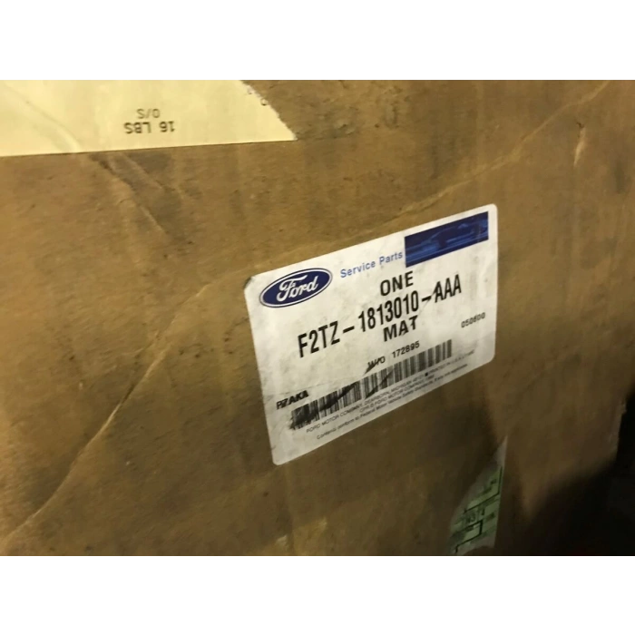 Ayna Önü Üçgen Kapak Sağ Ford Transıt V363 Bm 14- (Oem No: 1813010)