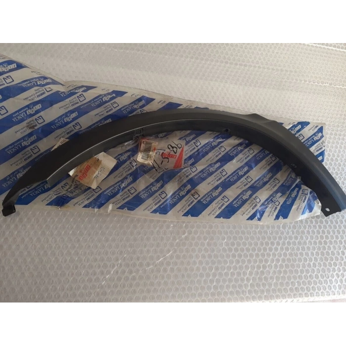 Dodik Çamurluk Çıtası Uno Arka Sağ (Oem No: 181578580)