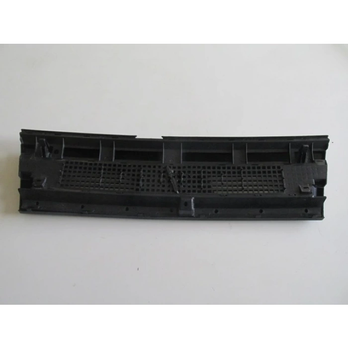 1990-1995 Fiat Tempra Ön Panjur Siyah İç-Dış Set (Adet) (Oem No:182545499)