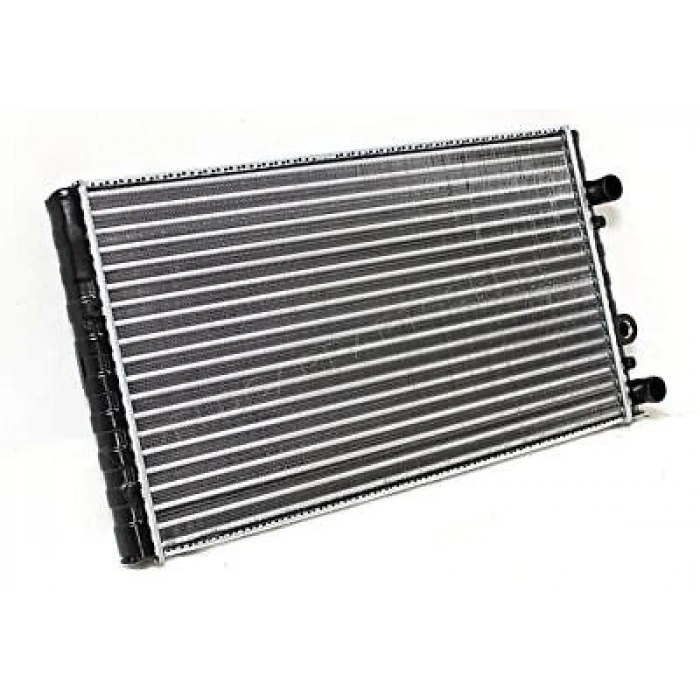 Su Radyatörü Klima Lı Vw Polo-Cordoba-Fabıa Aee-Alm-Afh 1,4 16V-1,6 94-99 (Oem No: 1H0121253Be)