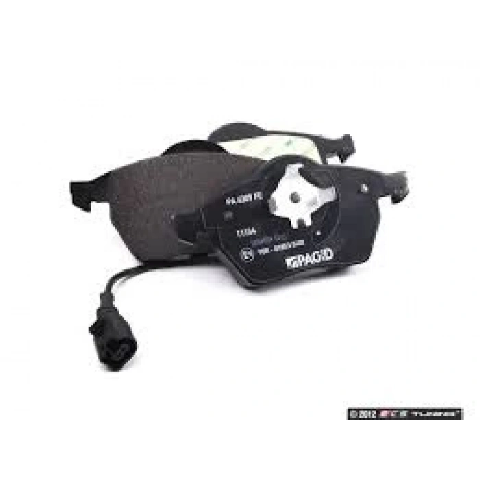 Fren Balatası Ön Gdb1403 / Fdb1463 Vw Golf4-Golf5-Jetta-Bora-Polo-A3-Leon Bm 97- (Oem No: 1J0698151M)