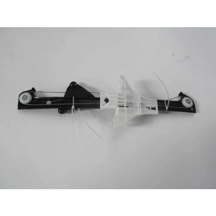 1998-2004 Volkswagen Golf 4 Arka Cam Krikosu Sol Elektrikli-Motorsuz  (Adet) (Oem No:1J4839461F)