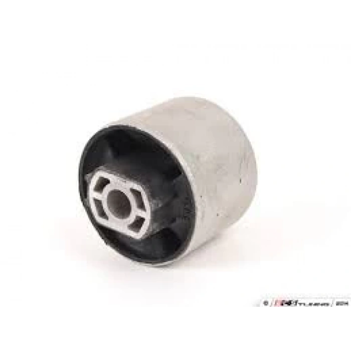 Burç Dingil (Travers) Golf / Jetta / Passat / Tiguan / A3 / Octavia / Leon / Toledo 04Sonrası (Oem No: 1K0505541D)