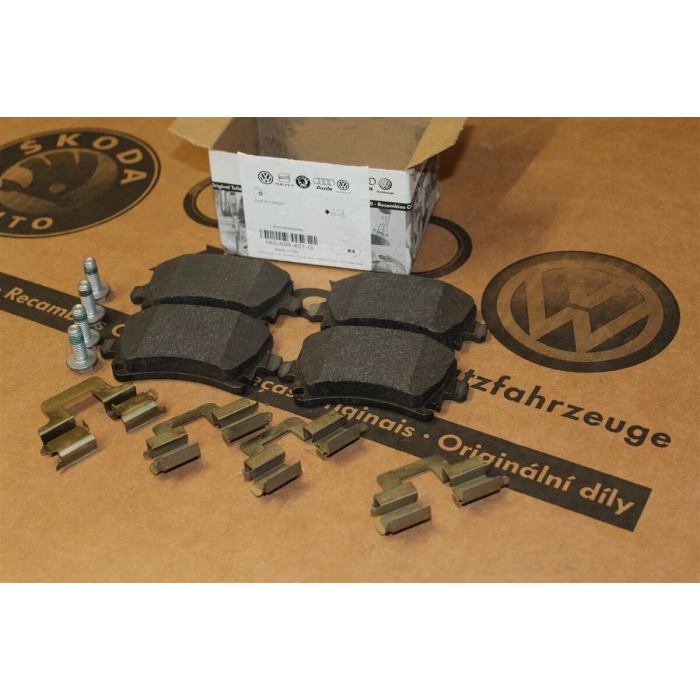 Fren Balatası Arka Gdb1551 / Gdb1622 / Fdb1636 Vw Passat-Caddy-Golf5-Golf6-Jetta-A3-Leon Bm 04- (Oem No: 1K0698451F)