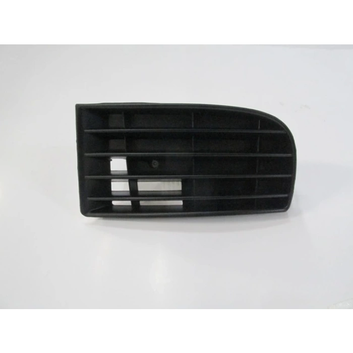 Volkswagen Golf- 5- 04/09; Sis Lamba Kapağı Sol Siyah (Sis Deliksiz) (Tw) (Oem No: 1K08536659B9)