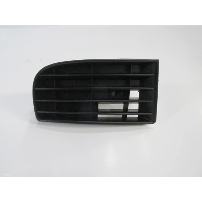 Volkswagen Golf- 5- 04/09; Sis Lamba Kapağı Sağ Siyah (Sis Deliksiz) (Tw) (Oem No: 1K08536669B9)