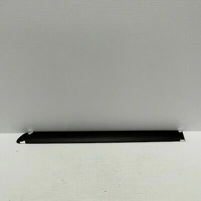 Kapı Bandı Arka Sol 4 Kapılıya Göre Vw Golf5 Bm 04-10 (Oem No: 1K4853753 9B9)