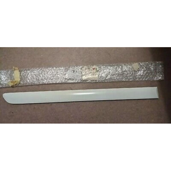 Kapı Bandı Arka Sag 4 Kapılıya Göre Vw Golf5 Bm 04-10 (Oem No: 1K4853754A Gru)