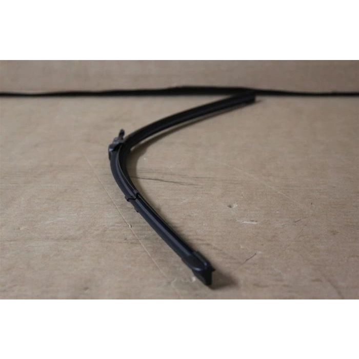 Sılecek Süpürgesı Ön Takım Swf ( 650 / 650 Mm ) (Muz Tıp) Vw Leon Bm 05-13 (Oem No: 1P0955426B)