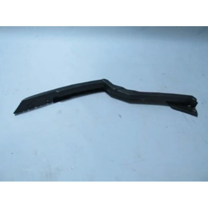 Skoda Octavia 2005-2009 Ön Tampon İç Bağlantı Braketi Sağ Plastik (Tw - Y) (Oem No: 1Z0807184B)