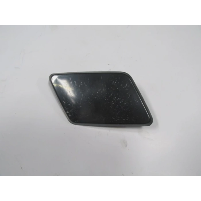 Skoda Octavia 2005-2009 Far Yıkama Kapağı Sağ (Tw - Y) (Oem No: 1Z0955110)